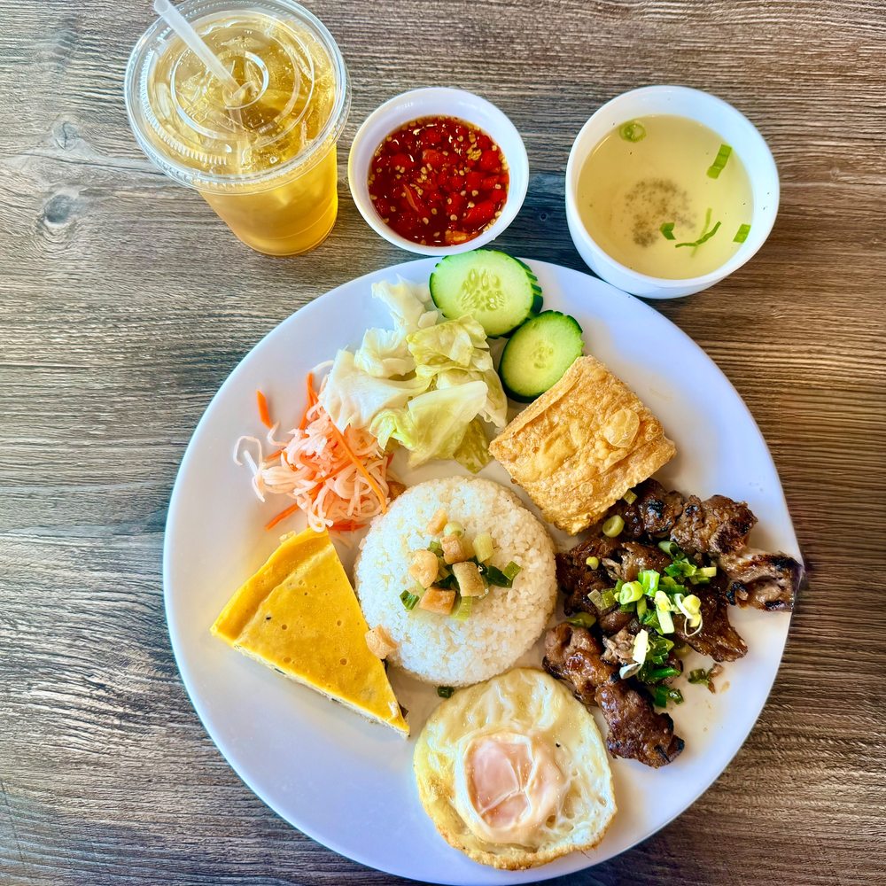 Com Tam Bui - Vietnamese Near Me - Garden Grove, California