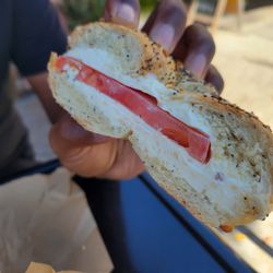 Everything bagel with garlic cc, lemon, pepper, tomato