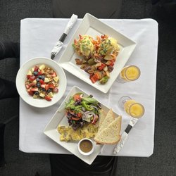 Michael's Cafe - Greek yogurt, lobster Benedict and truffle omelet