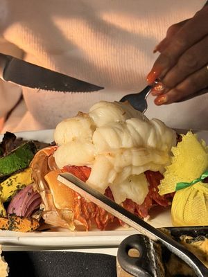 Chart House Prime by null