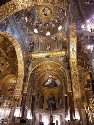 Royal Palace and Palatine Chapel by null