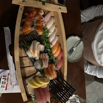 Fuji - Sushi Bars Near Me - Woonsocket, Rhode Island