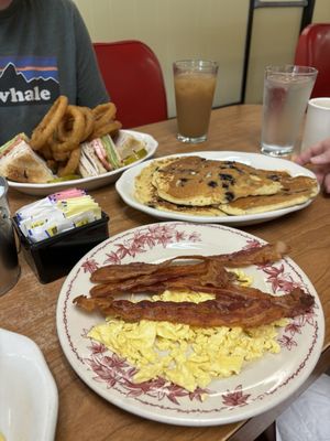 Stanney's Ice Cream & Sandwich Shoppe
