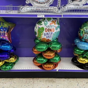 Party City - Balloon centerpieces - Party Supplies Near Me - Honolulu, Hawaii Party City - Balloon centerpieces - Party Supplies Near Me - Honolulu, Hawaii