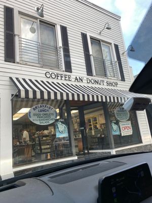 Coffee An' Donut Shop by null