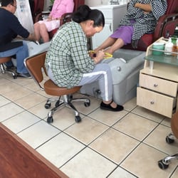 Today's Nails - Nice service, friendly people.
