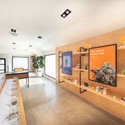 Sunnyside Cannabis Dispensary - Framingham