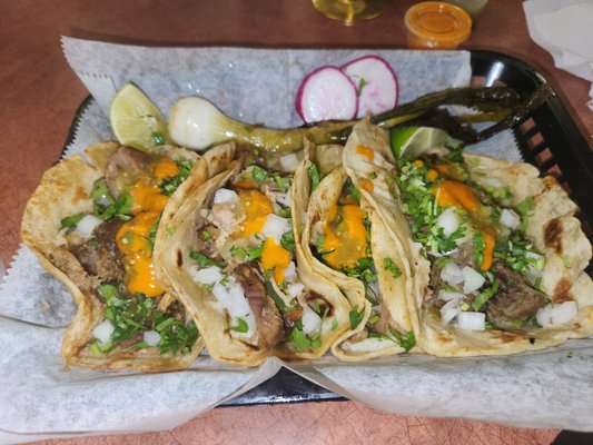 Taqueria Los Compadres by null