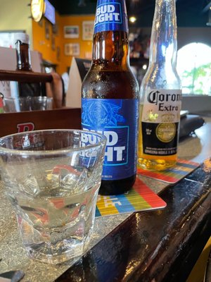 Oliver Street Bar & Grill by null