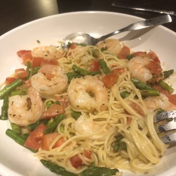 Olive Garden Italian Restaurant - Shrimp Scampi - Italian Near Me - Brooklyn, New York Olive Garden Italian Restaurant - Shrimp Scampi - Italian Near Me - Brooklyn, New York