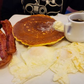 Silver Diner - Diners Near Me - Glen Allen, Virginia Silver Diner - Diners Near Me - Glen Allen, Virginia