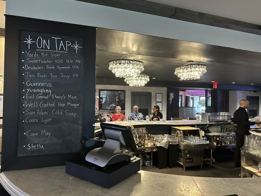 The Farmer's Daughter Bar & Restaurant by null