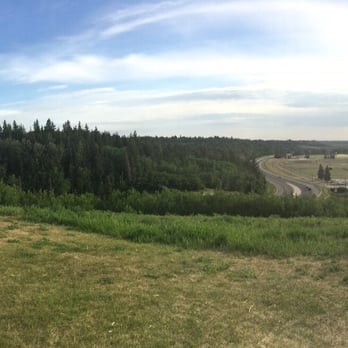 Belgravia Dog Park - Great lookout over Fox Drive, the Equine Centre. You can also see the Valley Zoo! - Dog Parks Near Me - Edmonton, Alberta Belgravia Dog Park - Great lookout over Fox Drive, the Equine Centre. You can also see the Valley Zoo! - Dog Parks Near Me - Edmonton, Alberta