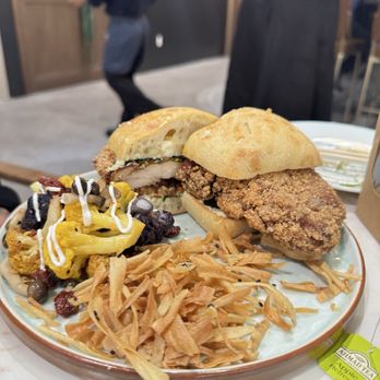 Blue Magpie - Chicken steak sandwich - Bars Near Me - Arcadia, California