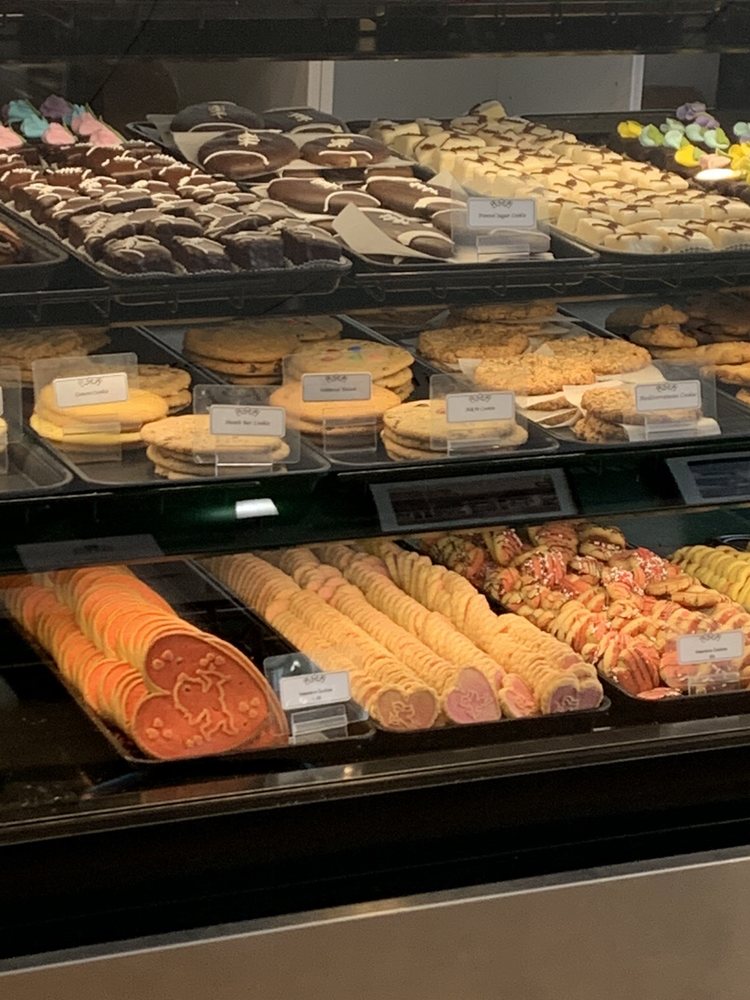 HENRI’S BAKERY & DELI 126 Photos & 127 Reviews 6289 Roswell Rd NE