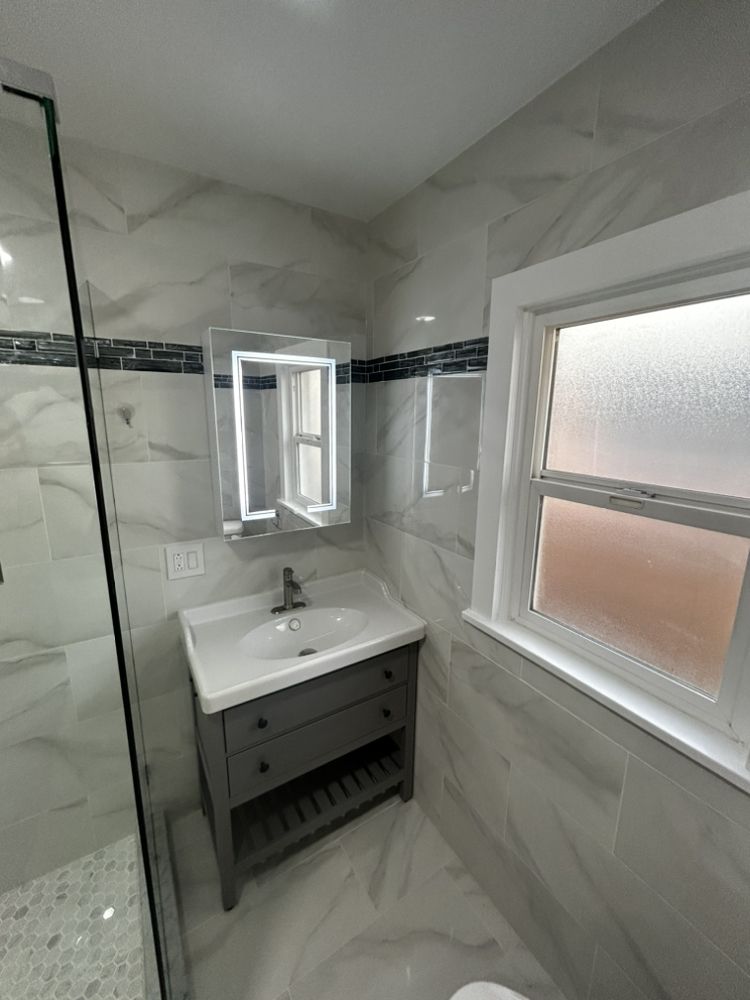 Slide of Pro Workers Construction