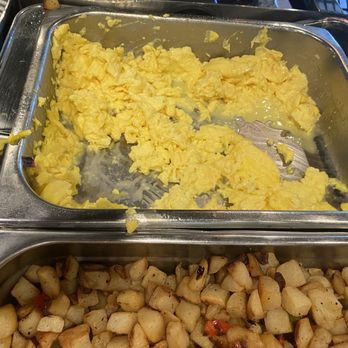 Best Western Plus Hilltop Inn - Running scrambled eggs - Hotels Near Me - Redding, California
