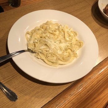 Esta Esta Restaurant - Italian Near Me - Monroeville, Pennsylvania Esta Esta Restaurant - Italian Near Me - Monroeville, Pennsylvania