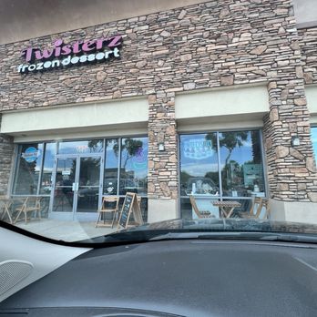 Twisterz Frozen Dessert - Outside Building - Ice Cream & Frozen Yogurt Near Me - Mesa, Arizona Twisterz Frozen Dessert - Outside Building - Ice Cream & Frozen Yogurt Near Me - Mesa, Arizona