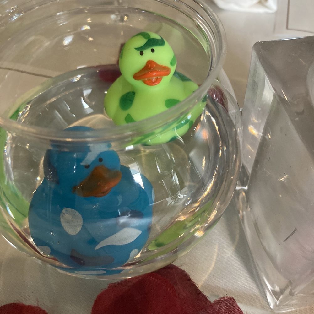 Marais - Rubber ducks - Seafood Near Me - Dickinson, Texas Marais - Rubber ducks - Seafood Near Me - Dickinson, Texas