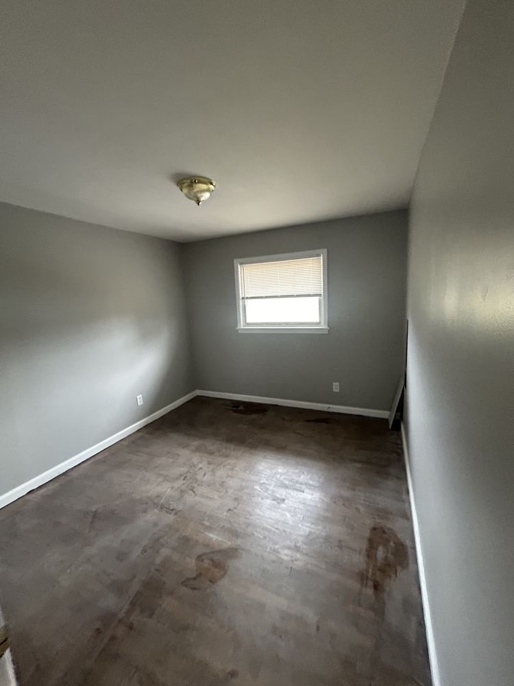 Slide of Elders Construction