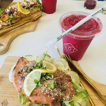 Toastique - Smoked Salmon Toast and Gingerberry smoothie - Juice Bars & Smoothies Near Me - Winter Garden, Florida Toastique - Smoked Salmon Toast and Gingerberry smoothie - Juice Bars & Smoothies Near Me - Winter Garden, Florida