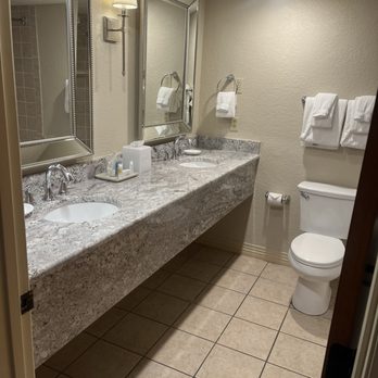 Music Road Resort Hotel - spotless !! - Hotels Near Me - Pigeon Forge, Tennessee