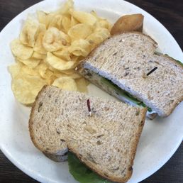1/2 Waldorf Chicken Salad 1/2 Waldorf Chicken Salad