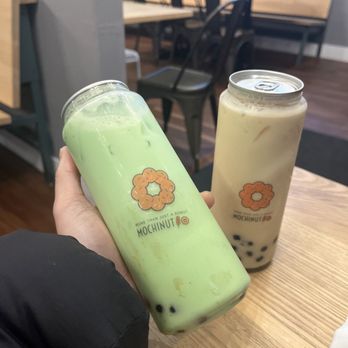 Dessert Cafe - Honeydew Milk Tea and Banana Milk Tea with boba - Waffles Near Me - Berkeley, California