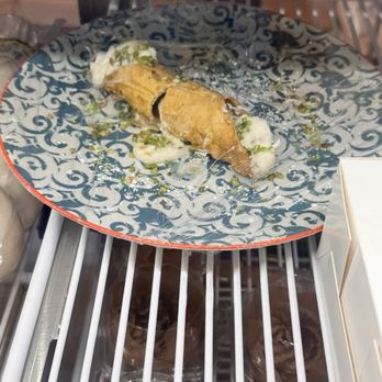 Battistas - Cannoli - Italian Near Me - Cedar Lake, Indiana