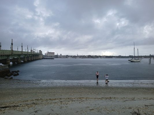 Edgewater Inn by null