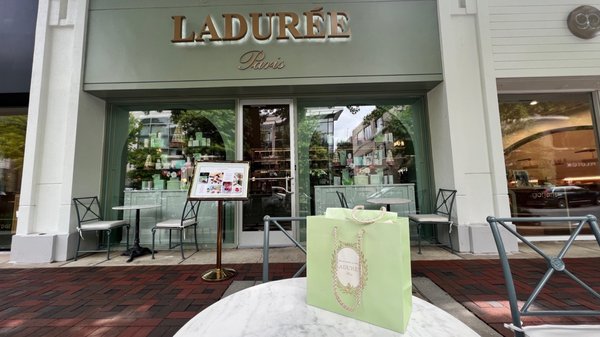 Ladurée by null