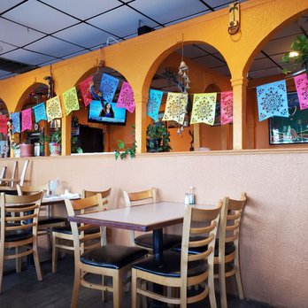 El Cuscatleco - Inside dining - Salvadoran Near Me - Durham, North Carolina