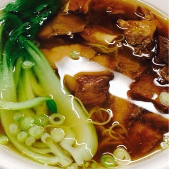 Canton Wonton House - Extra crunchy noodles with beef. - Cantonese Near Me - Seattle, Washington