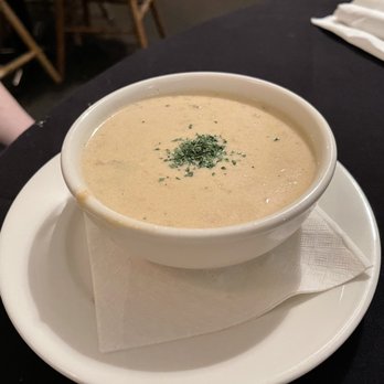 The Dublin - Clam chowder - Pubs Near Me - East Hampton, Connecticut