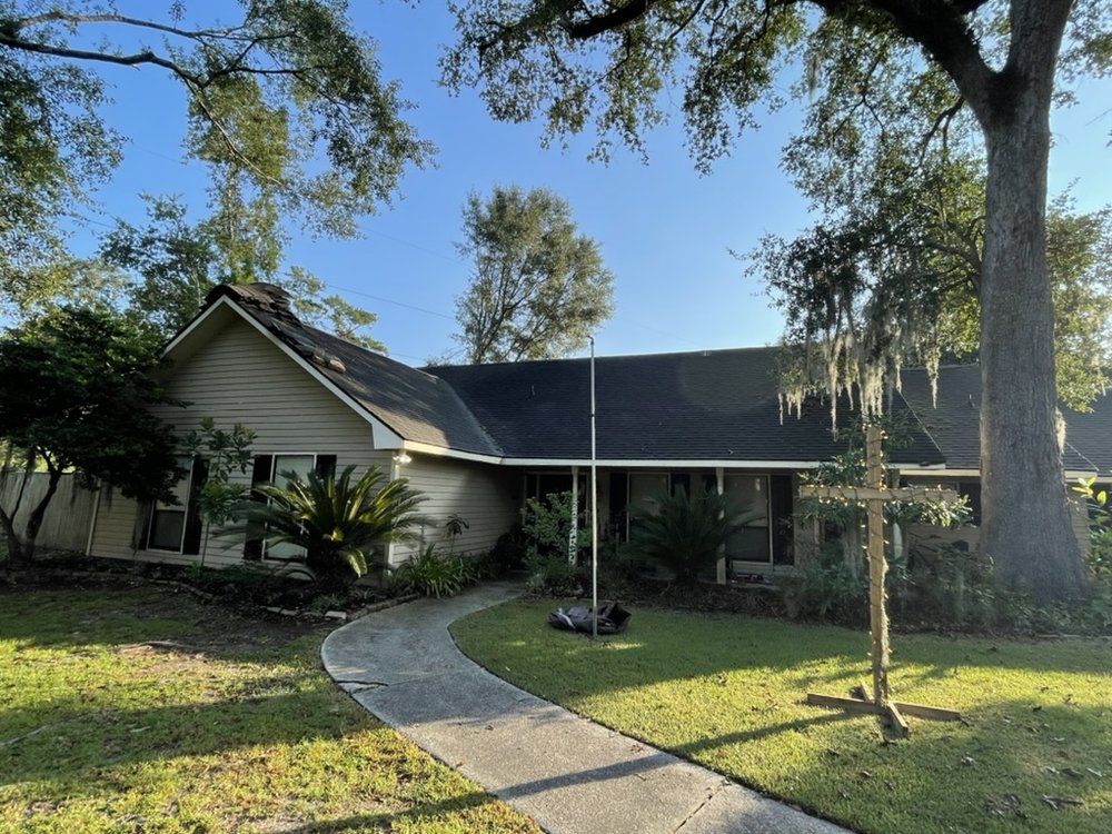 Slide of Crescent City Roofing