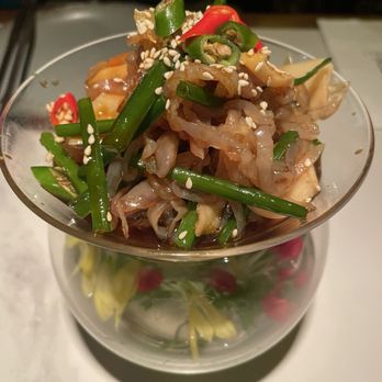 Cheli - Flushing - Spicy Conch & Jellyfish Salad - Shanghainese Near Me - Flushing, New York Cheli - Flushing - Spicy Conch & Jellyfish Salad - Shanghainese Near Me - Flushing, New York