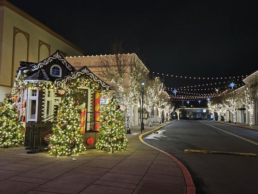 Bridgeport Village by null