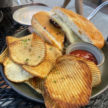 Lone Owl Pub - Cubano - Cocktail Bars Near Me - Chicago, Illinois