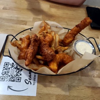 Four Peaks Brewing - Chicken strips1 - Pubs Near Me - Tempe, Arizona