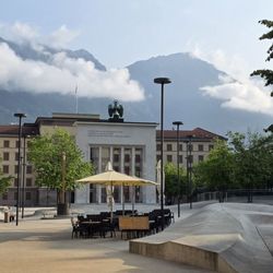 Landhausplatz