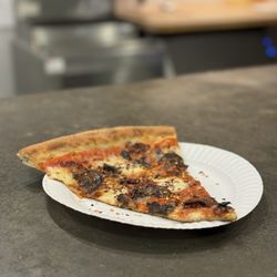 Little Oven Pizza - Manco slice - Mushrooms, bacon, and mozzarella