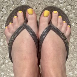 Pedicure by Hanah today.