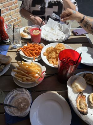 Pat's Rest Awhile by null