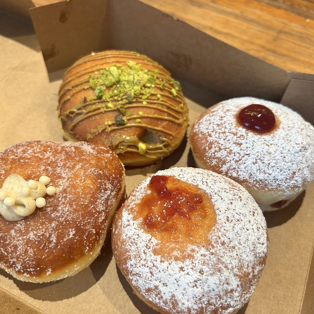 Breads Bakery - Upper West Side - Coffee & Tea Near Me - New York, New York