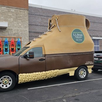 LL Bean - The bootmobile! ##ReviewsByRL - Outdoor Gear Near Me - Indianapolis, Indiana