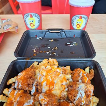 Dave's Hot Chicken - Loaded Spicy Buffalo Mac & Cheese. - Chicken Shop Near Me - Schaumburg, Illinois