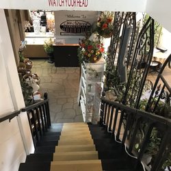 Ruthie's Antiques and Furniture