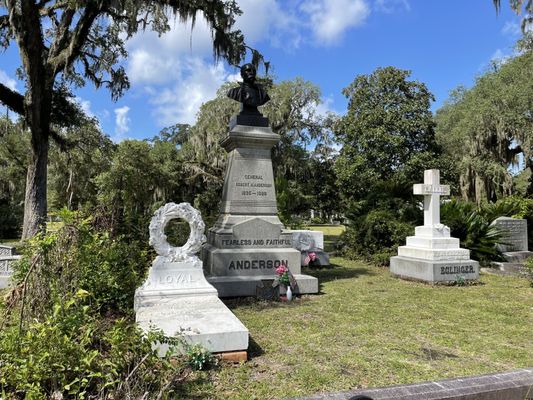 Bonaventure, Historic Savannah, Low Country & Private with Shannon Scott Tours by null