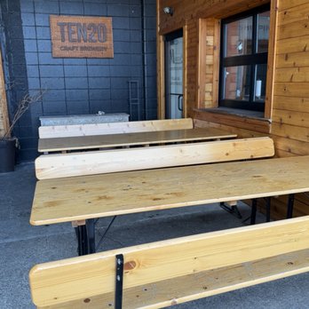 TEN20 Craft Brewery - Spacious outdoor tables - Breweries Near Me - Louisville, Kentucky